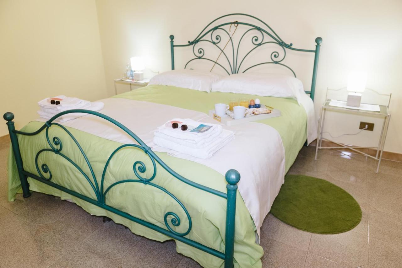 Bed and Breakfast Alchimista Bb Borgo Marciano Castelnuovo Magra Esterno foto