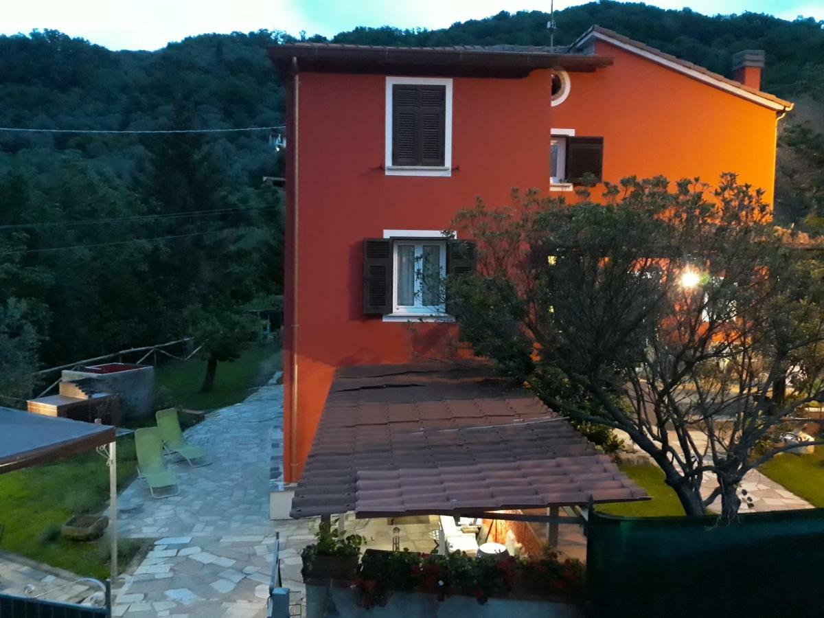 Bed and Breakfast Alchimista Bb Borgo Marciano Castelnuovo Magra Esterno foto